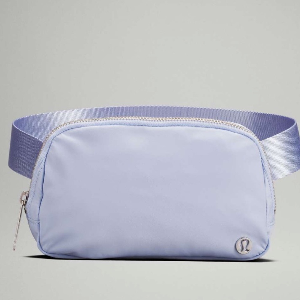 Lululemon Everywhere Belt Bag Pastel Blue